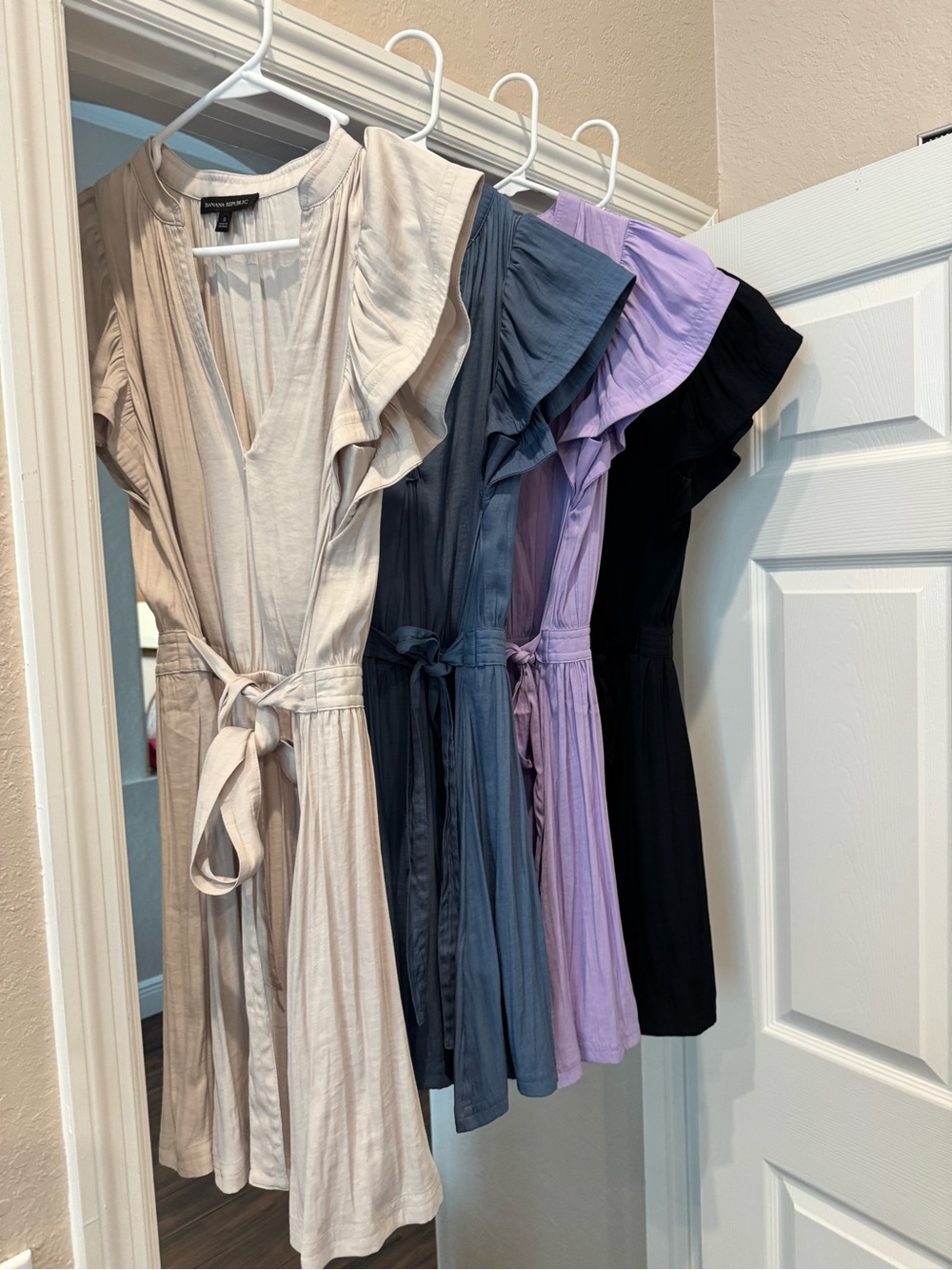 Lot of 4 Banana Republic Flutter-Sleeve Tie-Waist Shirt Dresses, Size Small